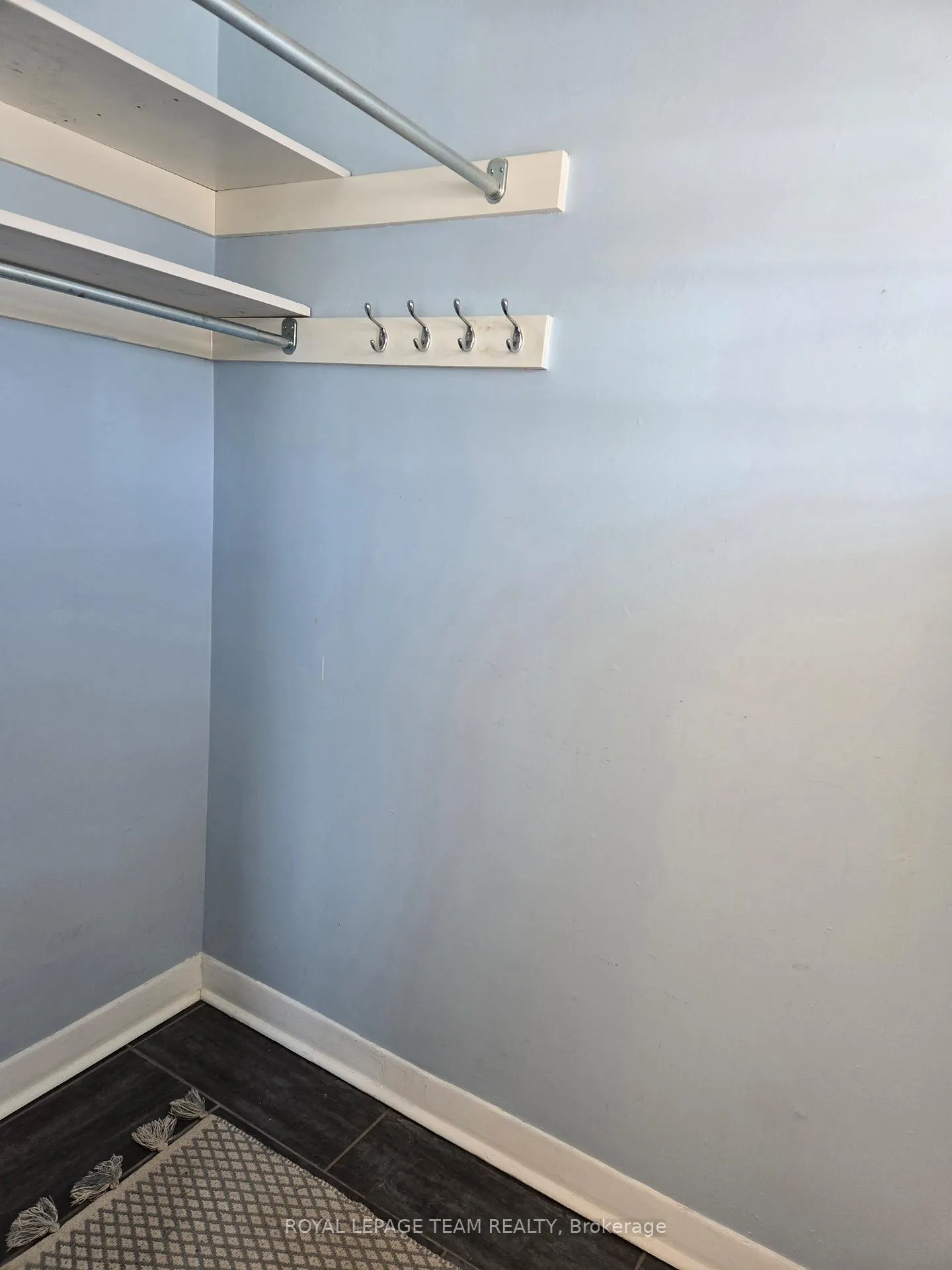 Photo 3 of 1305 Kingston Avenue, Ottawa, Carlington — HOMEH