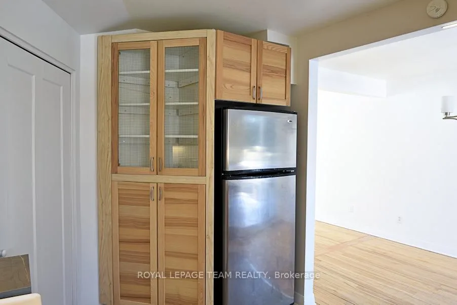Photo 13 of 1305 Kingston Avenue, Ottawa, Carlington — HOMEH
