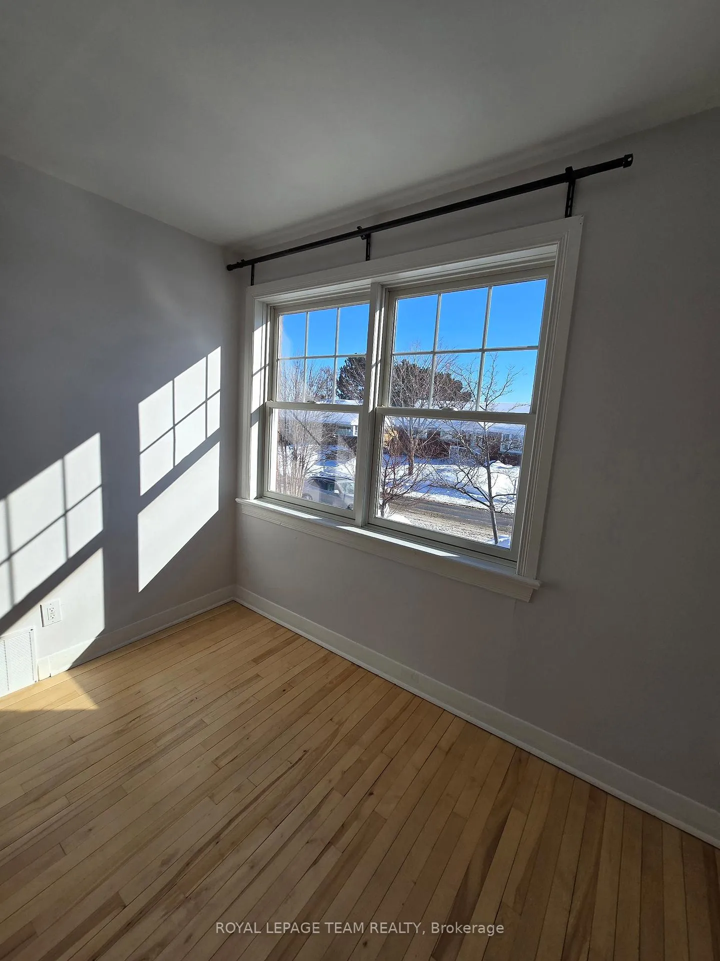 Photo 15 of 1305 Kingston Avenue, Ottawa, Carlington — HOMEH