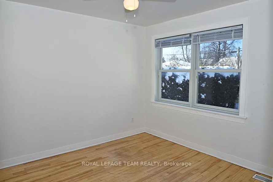 Photo 19 of 1305 Kingston Avenue, Ottawa, Carlington — HOMEH