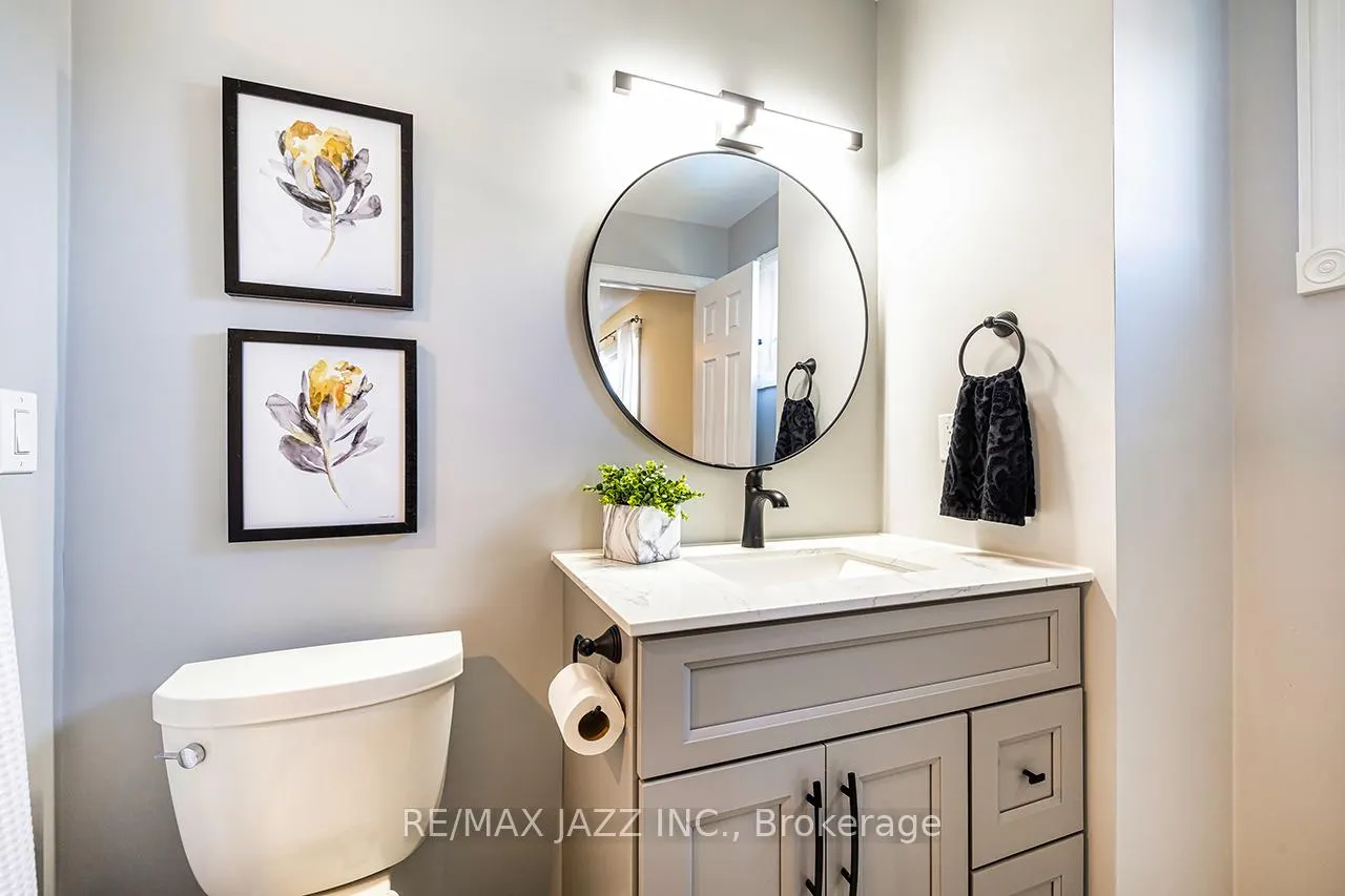 Photo 32 of 78 Bonnycastle Drive, Clarington, Bowmanville — HOMEH