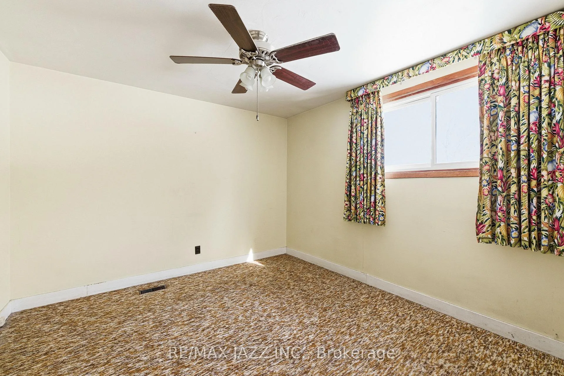 Photo 16 of 3070 Taunton Road E, Clarington, Rural Clarington — HOMEH