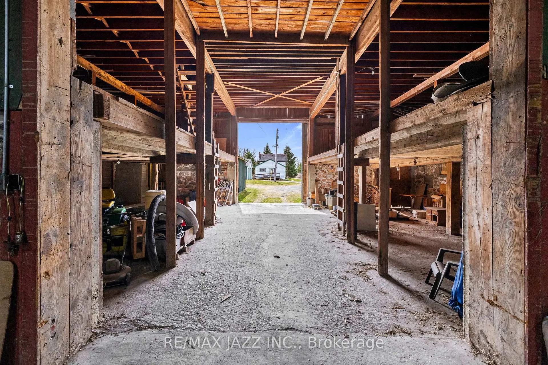 Photo 39 of 3070 Taunton Road E, Clarington, Rural Clarington — HOMEH