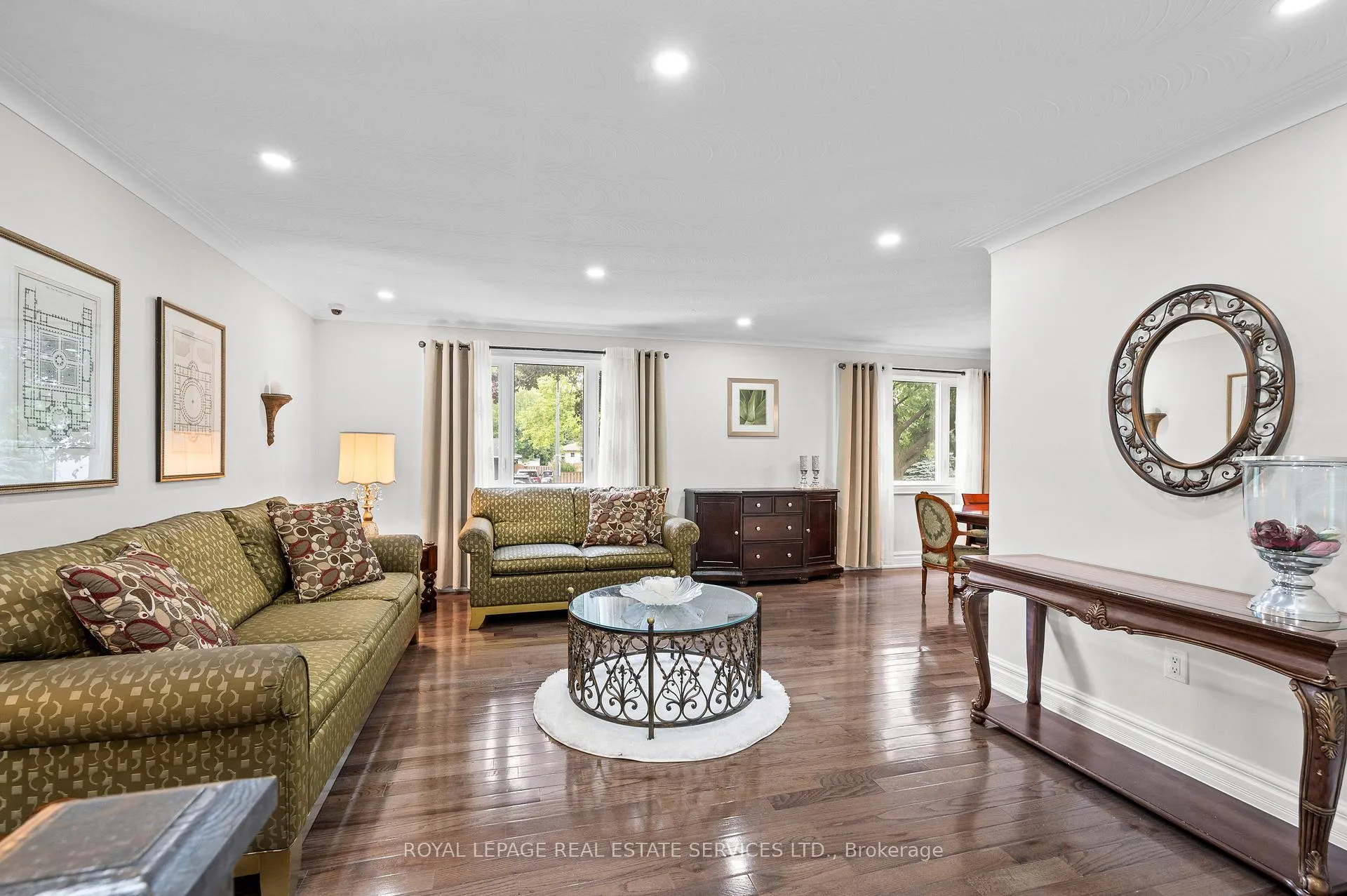 Photo 16 of 23 Hillside Drive, Brampton, Westgate — HOMEH