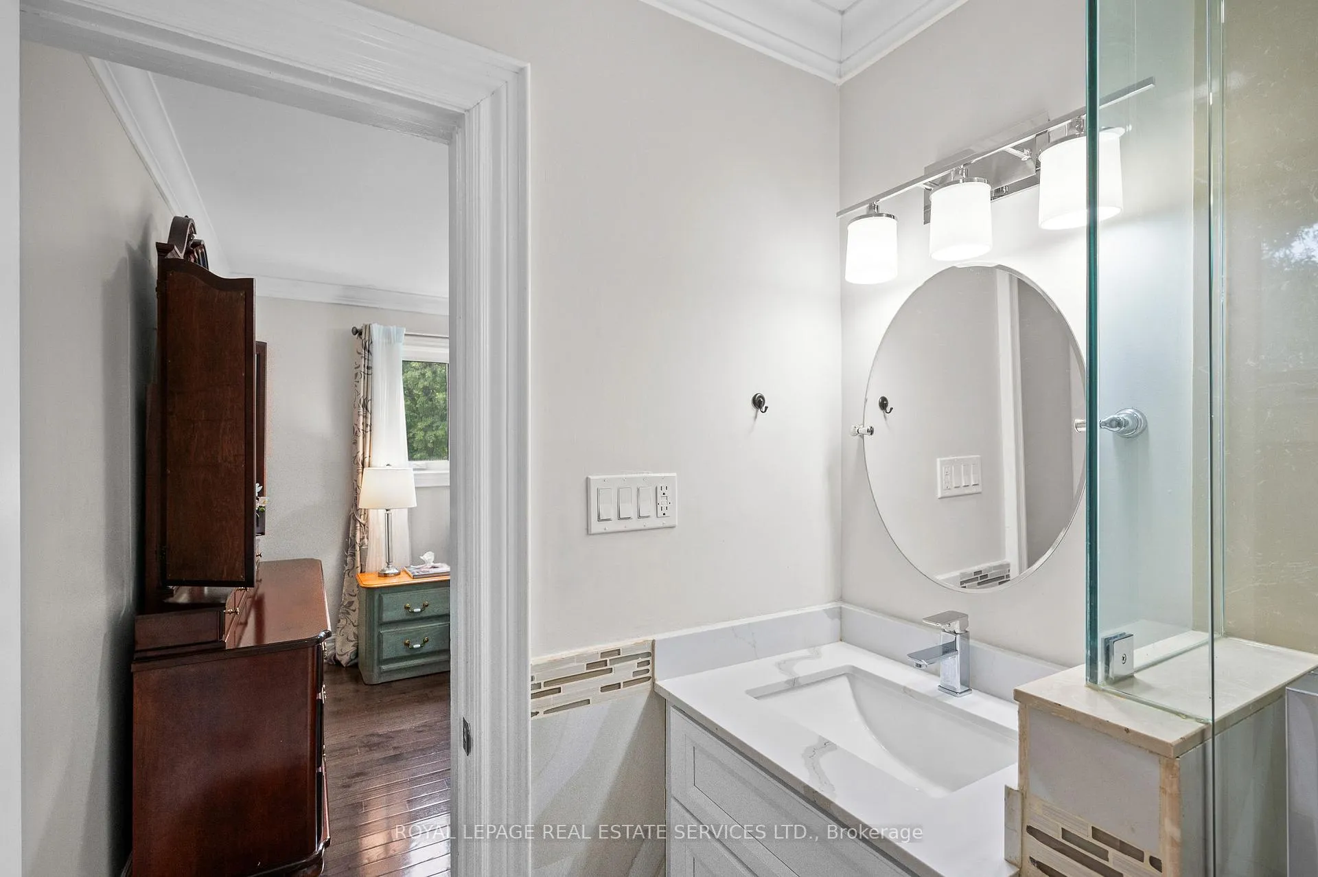 Photo 25 of 23 Hillside Drive, Brampton, Westgate — HOMEH
