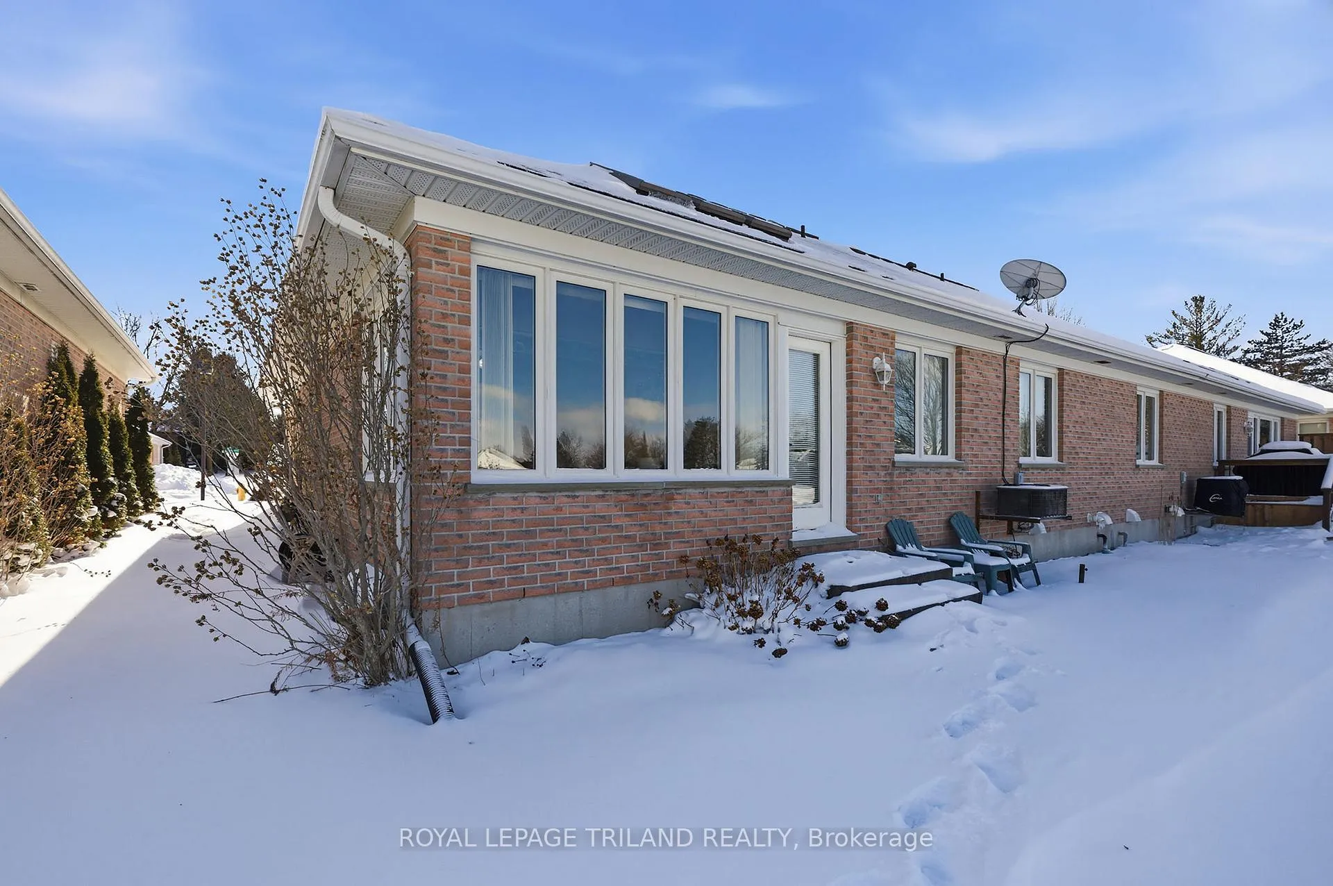 Photo 6 of 45 Ilderbrook Circle, Middlesex Centre, Ilderton — HOMEH