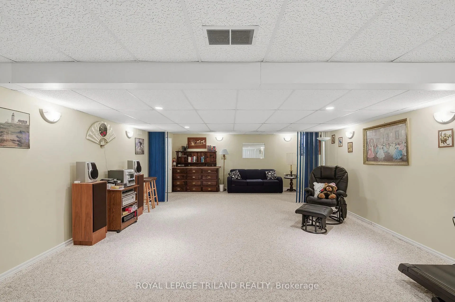 Photo 37 of 45 Ilderbrook Circle, Middlesex Centre, Ilderton — HOMEH