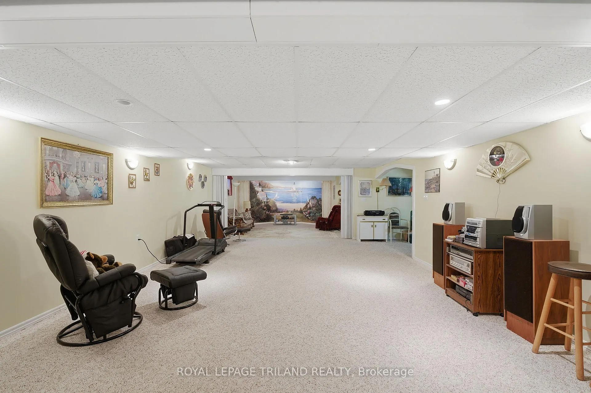 Photo 39 of 45 Ilderbrook Circle, Middlesex Centre, Ilderton — HOMEH
