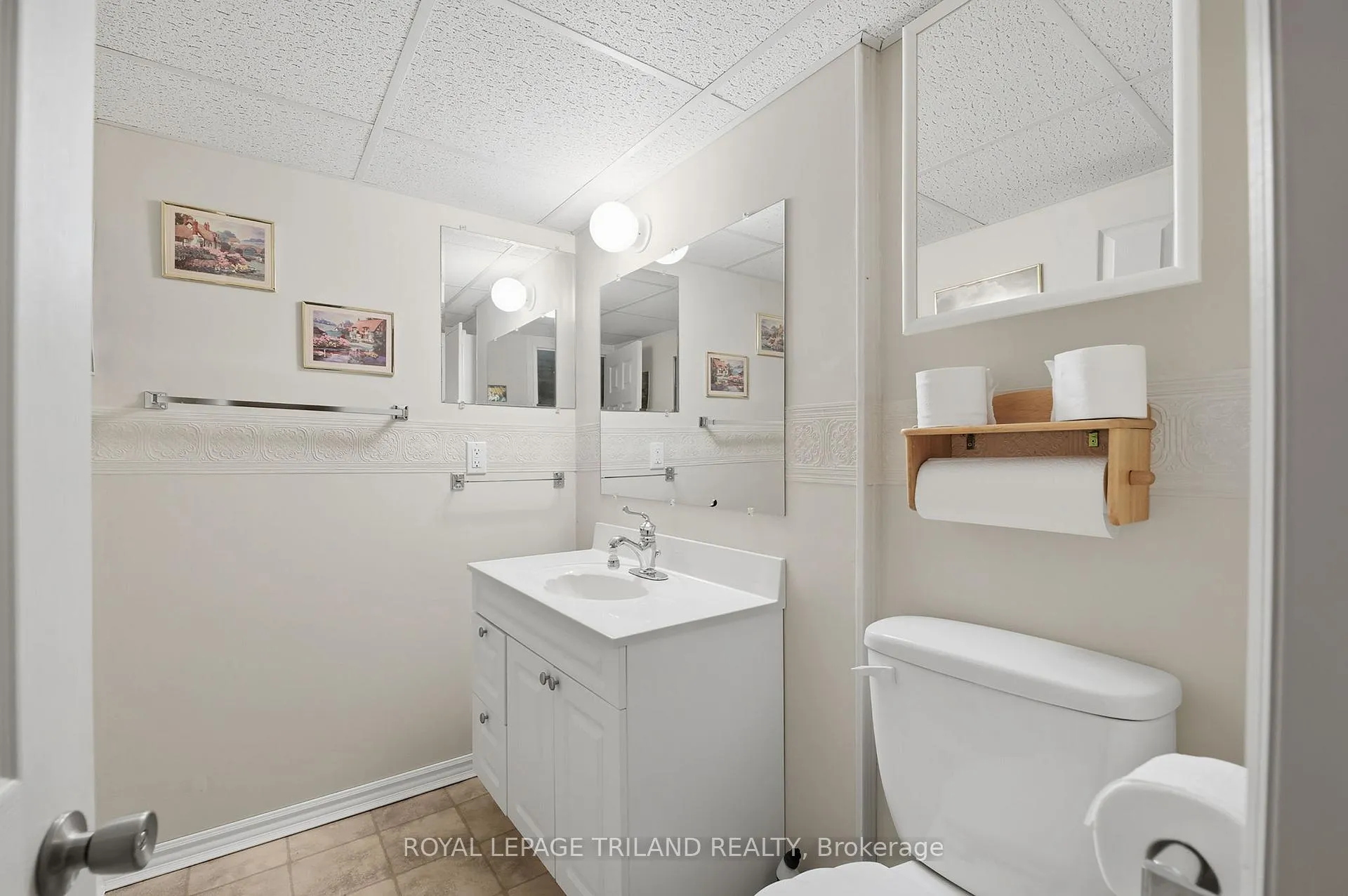 Photo 42 of 45 Ilderbrook Circle, Middlesex Centre, Ilderton — HOMEH