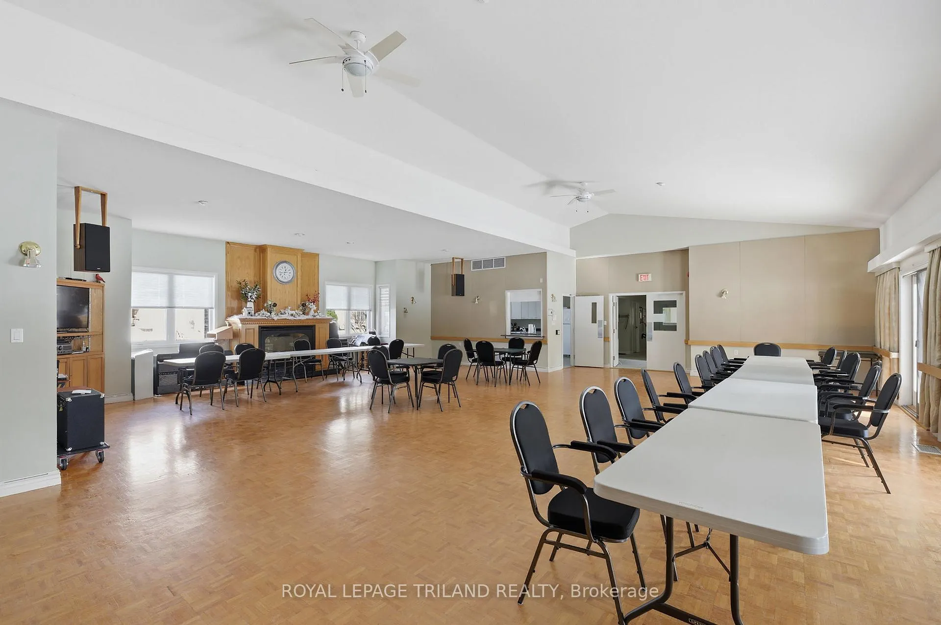 Photo 44 of 45 Ilderbrook Circle, Middlesex Centre, Ilderton — HOMEH