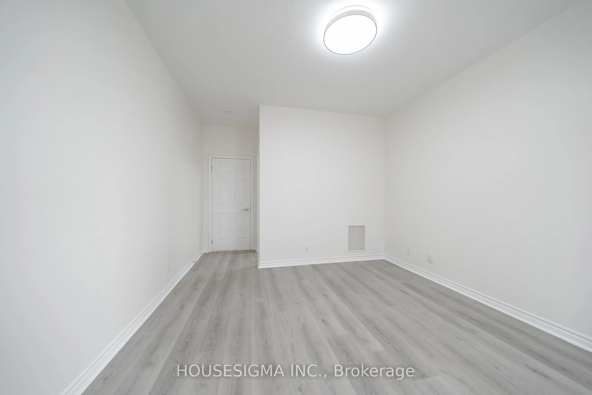 Photo 10 of Unit 414, 980 Yonge Street, Toronto, The Annex — HOMEH