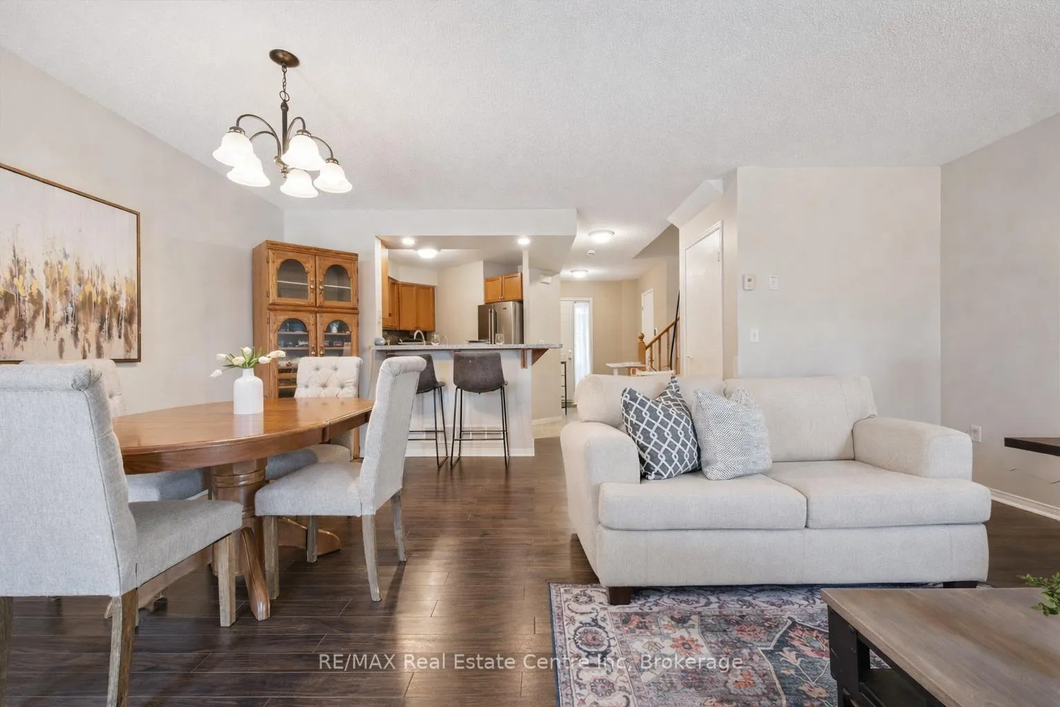 Photo 3 of 12 Eugene Drive, Guelph, Pineridge/Westminster Woods — HOMEH