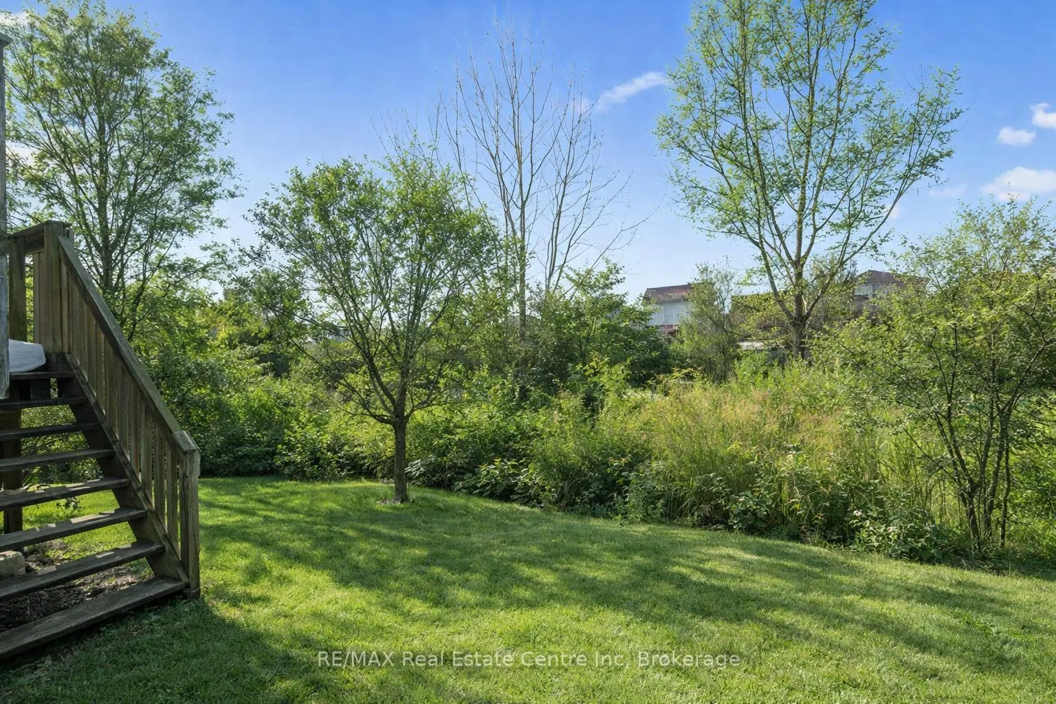 Photo 17 of 12 Eugene Drive, Guelph, Pineridge/Westminster Woods — HOMEH