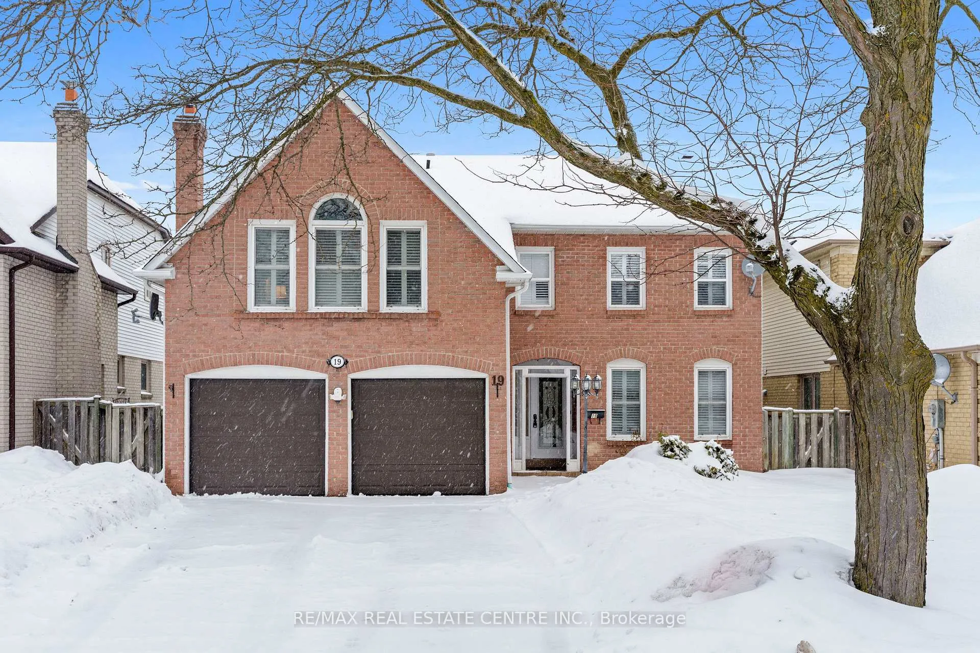 Photo 1 of 19 Jaffa Drive, Brampton, Northgate — HOMEH
