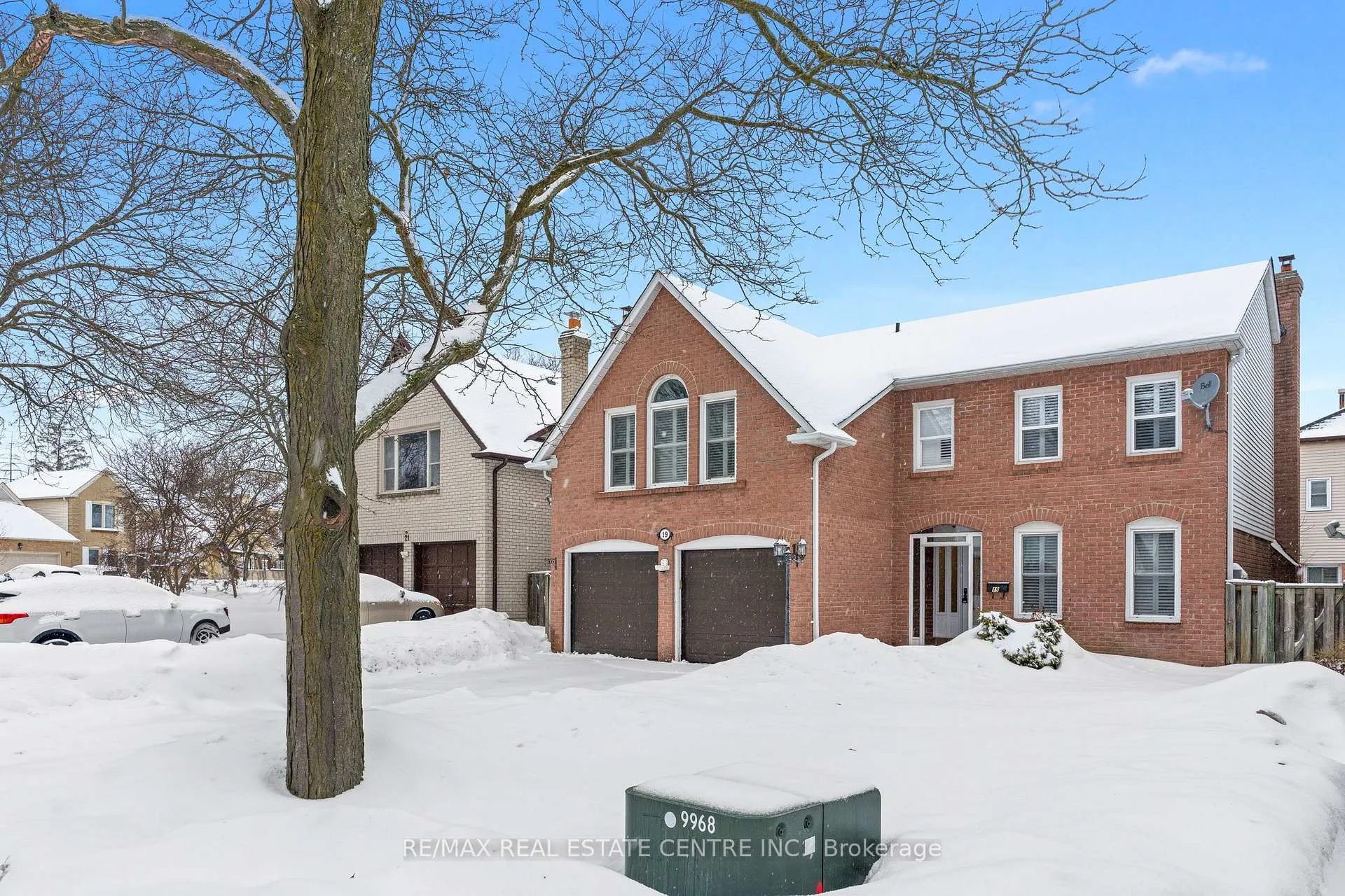 Photo 3 of 19 Jaffa Drive, Brampton, Northgate — HOMEH