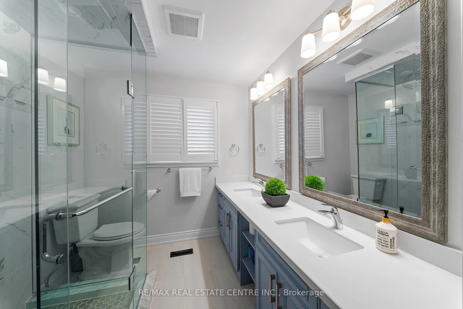 Photo 33 of 19 Jaffa Drive, Brampton, Northgate — HOMEH