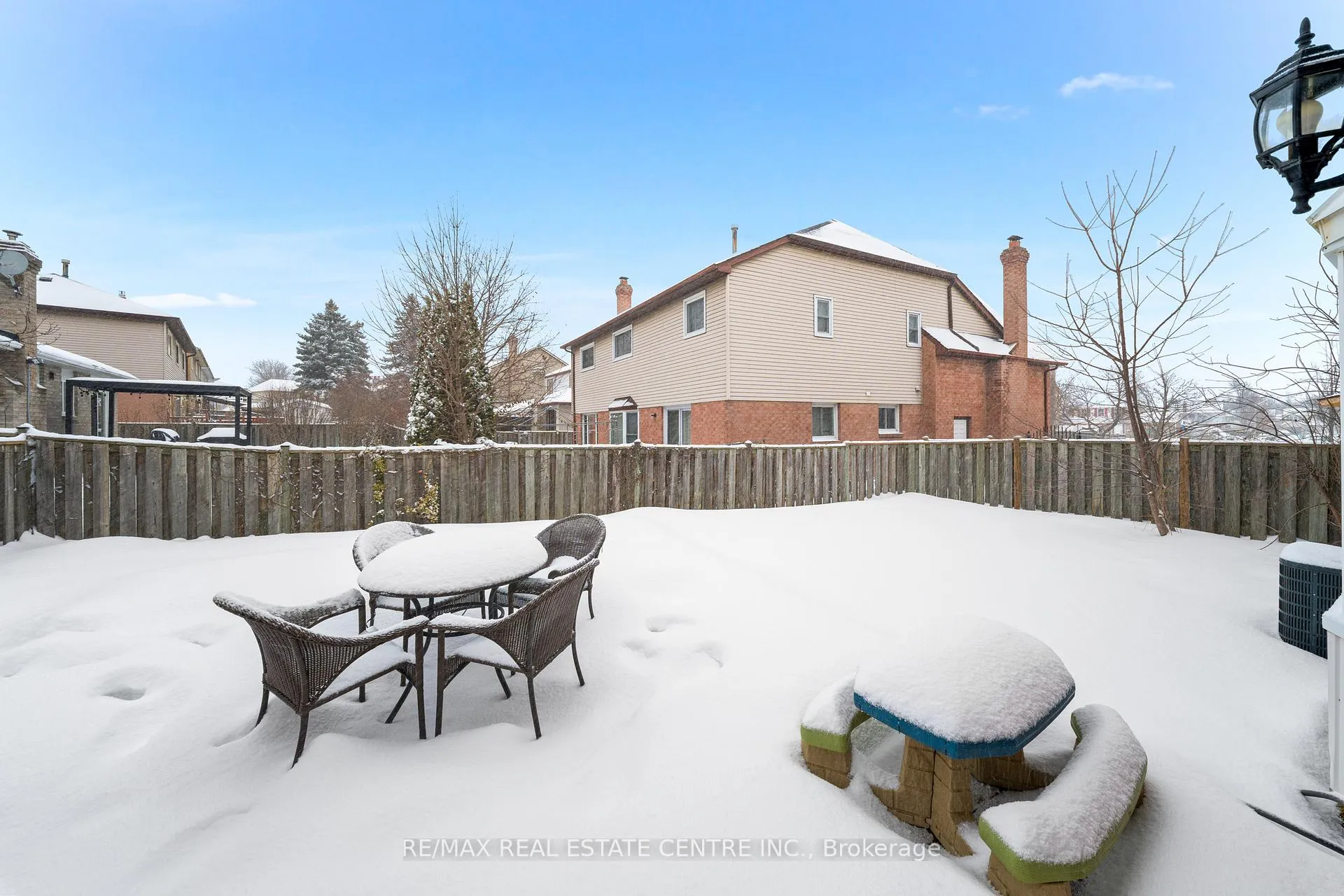 Photo 50 of 19 Jaffa Drive, Brampton, Northgate — HOMEH