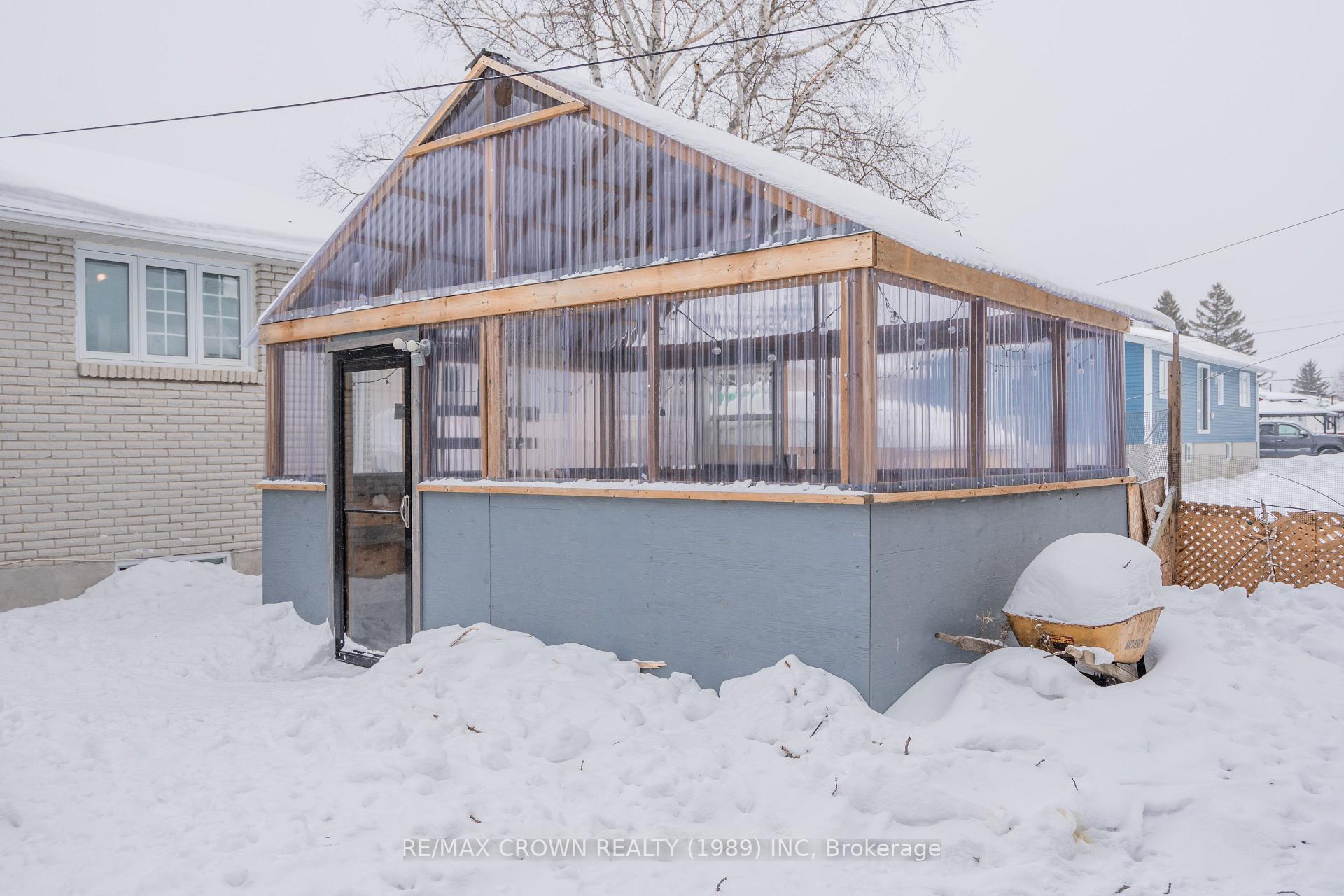 Photo 2 of 11 Hazel Street, Kapuskasing — HOMEH