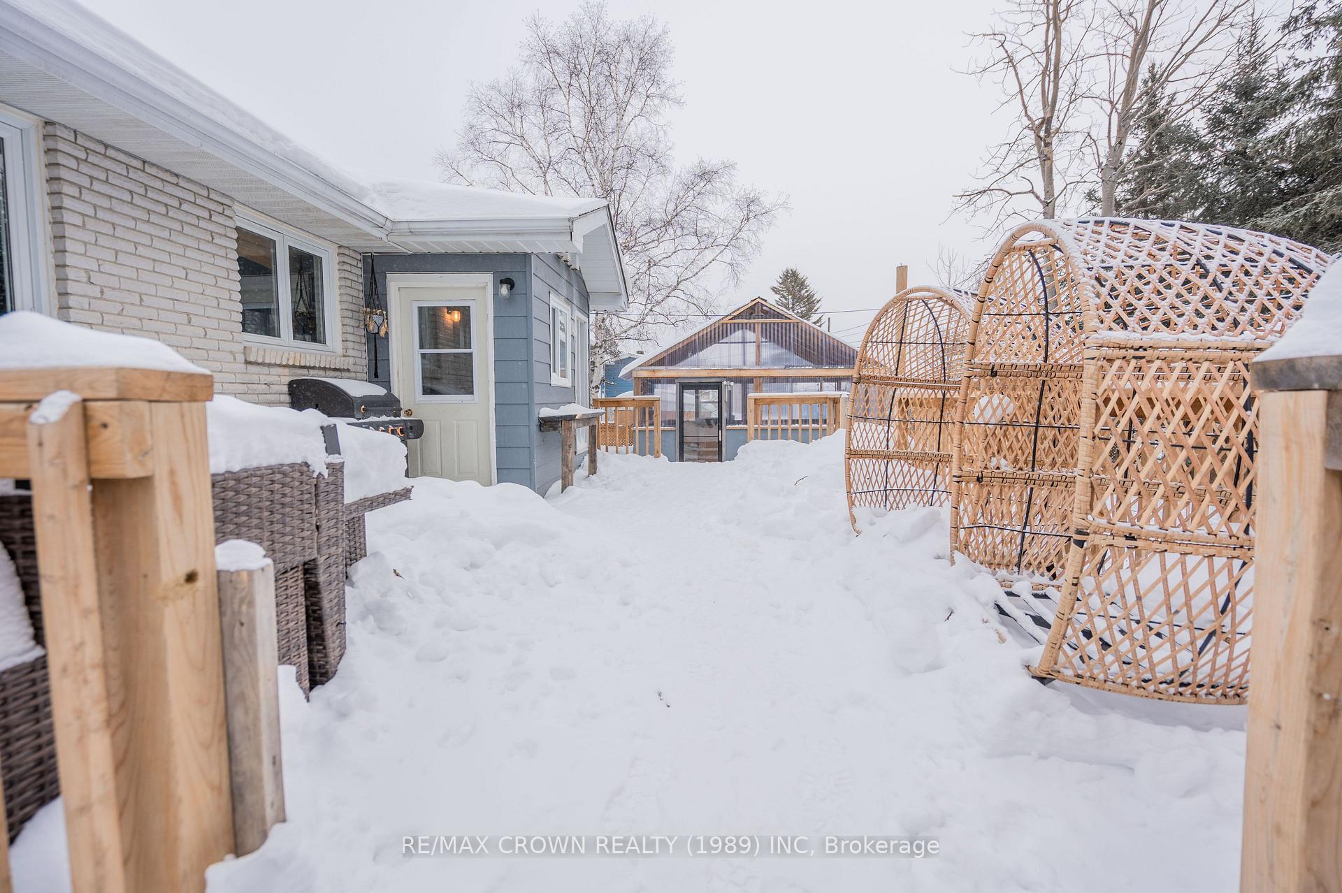 Photo 6 of 11 Hazel Street, Kapuskasing — HOMEH