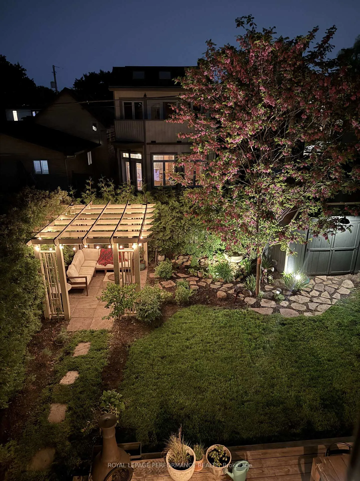 Photo 46 of 44 Queen Mary Street, Ottawa, Overbrook — HOMEH