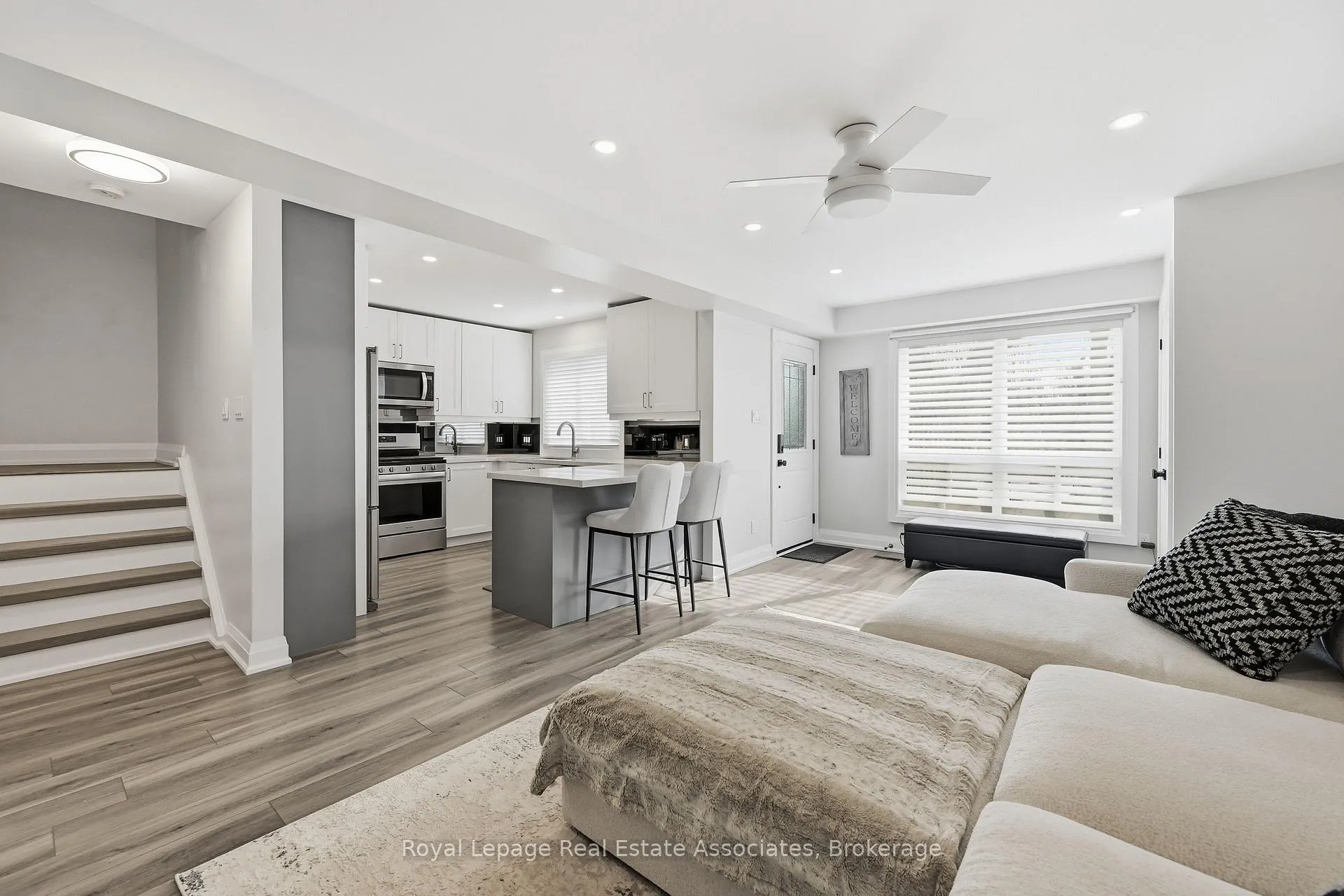 Photo 9 of 489 Timber Lane, Burlington, Appleby — HOMEH