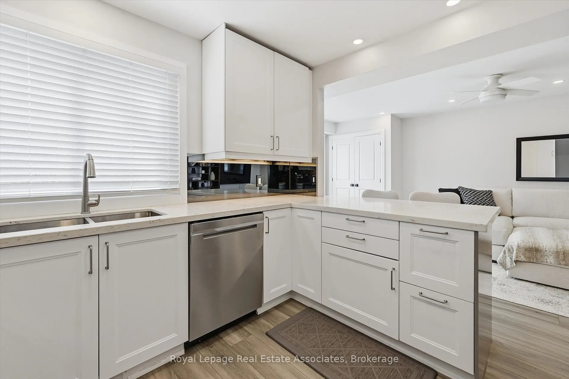 Photo 14 of 489 Timber Lane, Burlington, Appleby — HOMEH