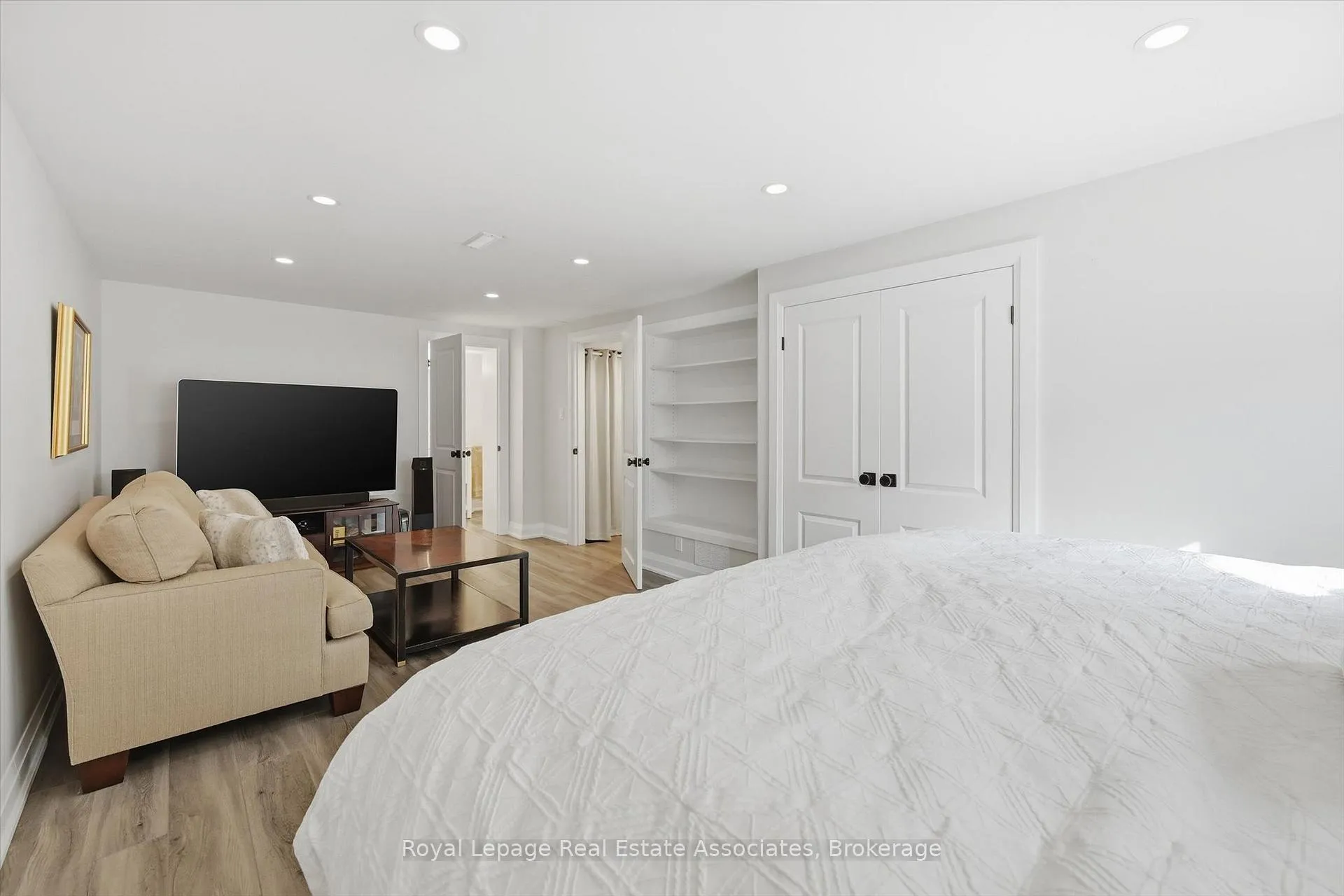 Photo 32 of 489 Timber Lane, Burlington, Appleby — HOMEH
