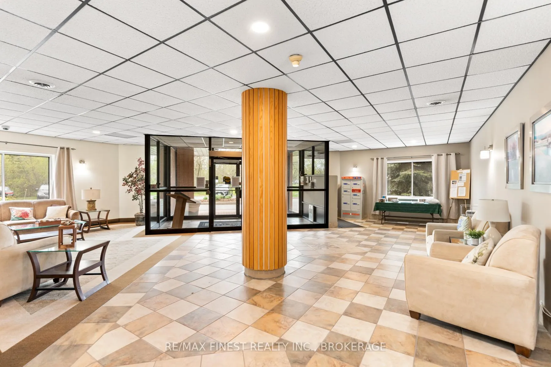 Photo 4 of Unit 508, 120 Barrett Court, Kingston, Kingston East (Incl Barret Crt) — HOMEH