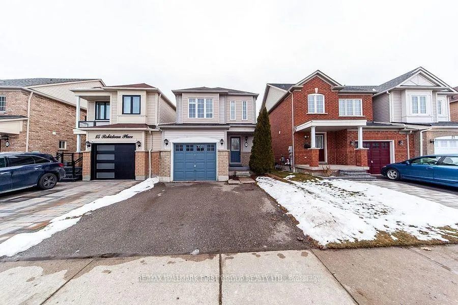 Photo 2 of 17 Robideau Place, Whitby, Pringle Creek — HOMEH