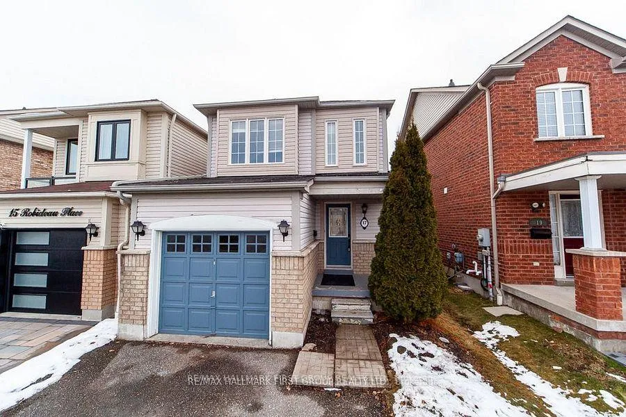 Photo 4 of 17 Robideau Place, Whitby, Pringle Creek — HOMEH