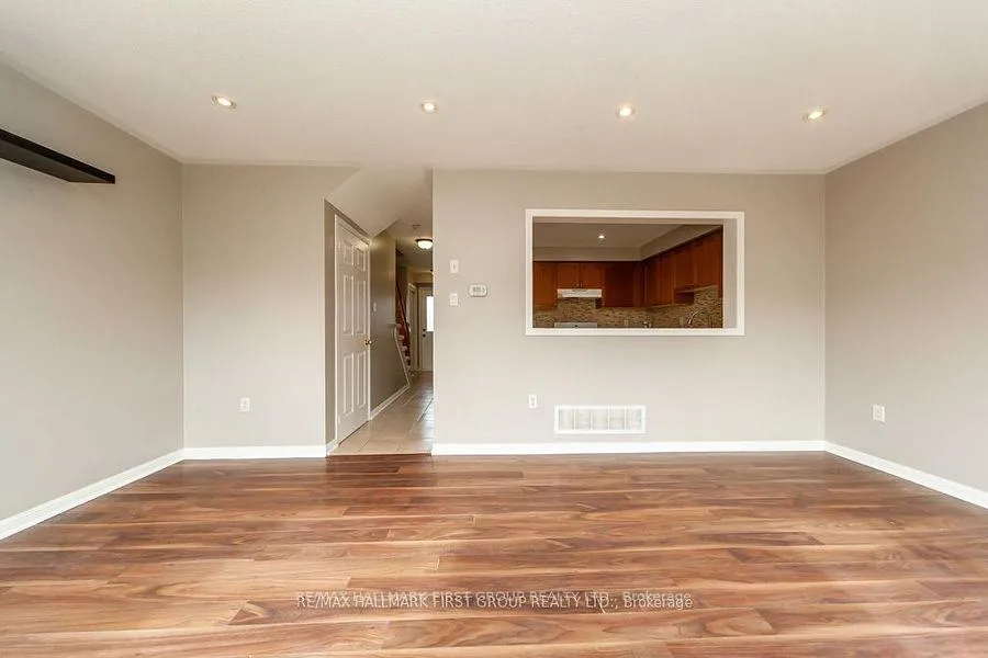 Photo 15 of 17 Robideau Place, Whitby, Pringle Creek — HOMEH