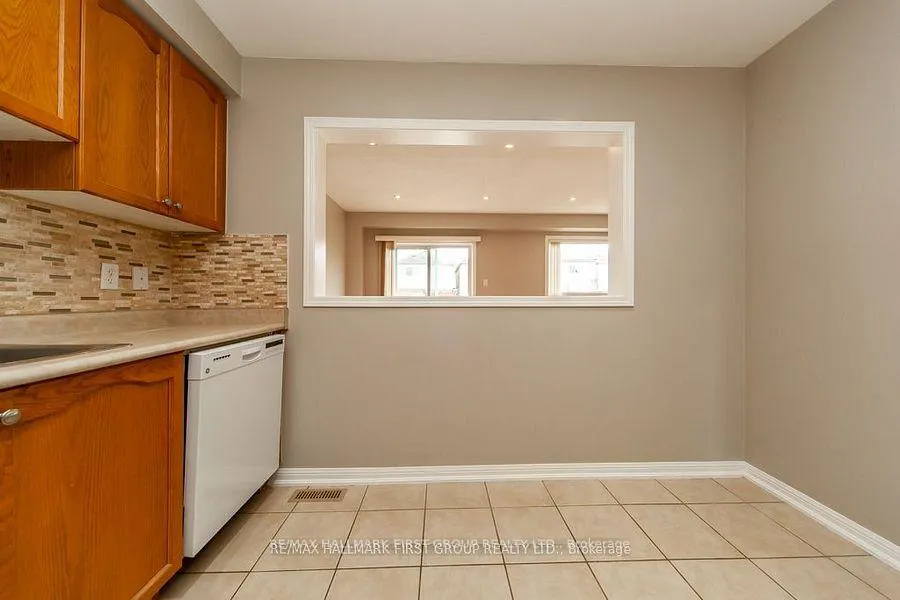 Photo 20 of 17 Robideau Place, Whitby, Pringle Creek — HOMEH