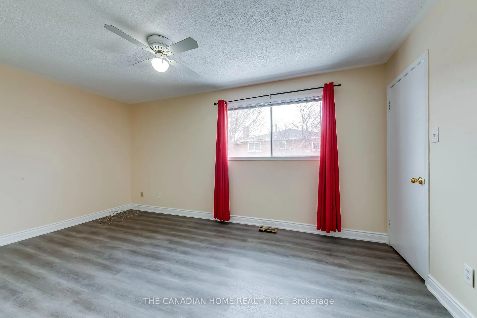 Photo 9 of 142 Dumfries Avenue, Brampton, Heart Lake West — HOMEH