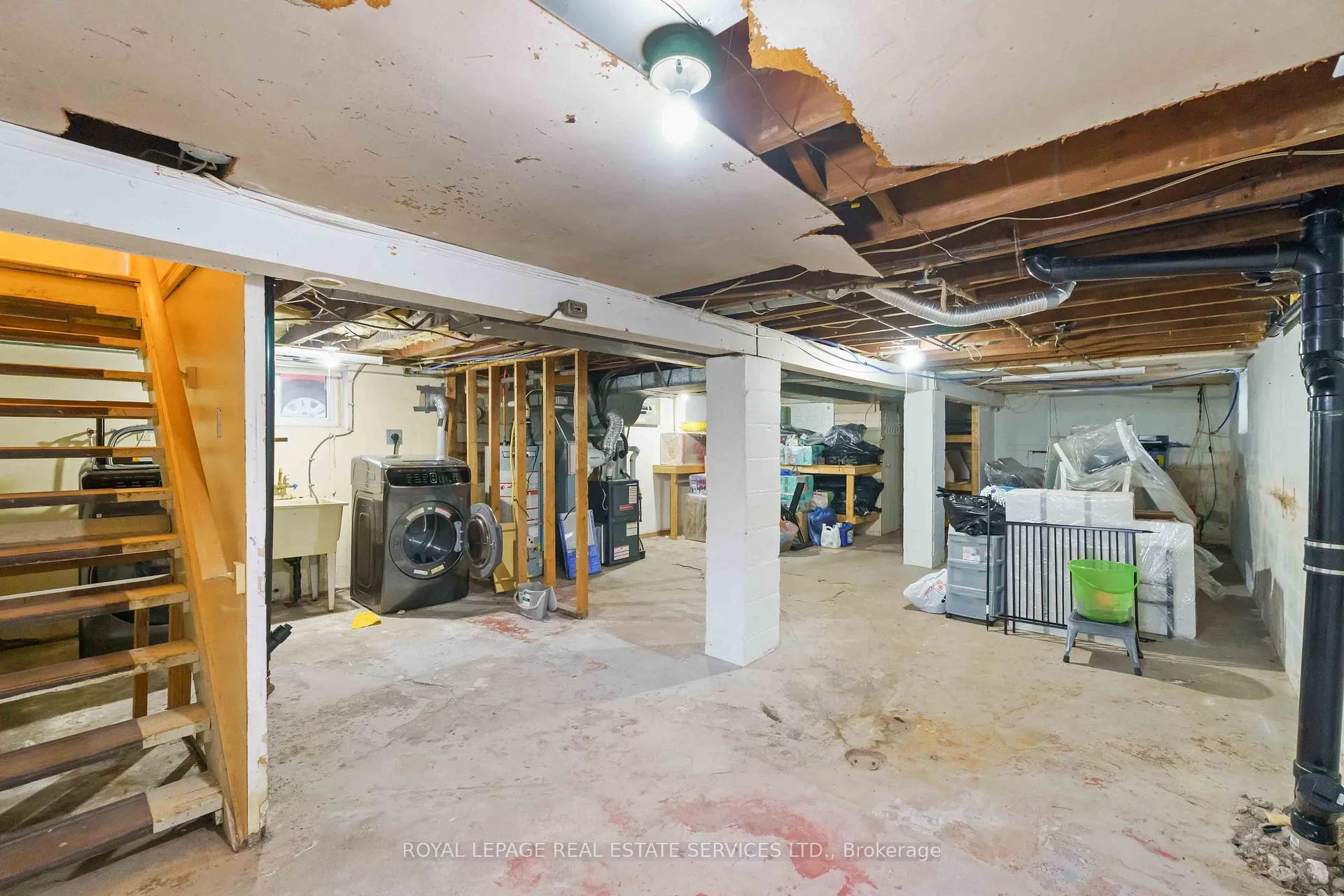 Photo 19 of 136 Ivon Avenue, Hamilton, Normanhurst — HOMEH