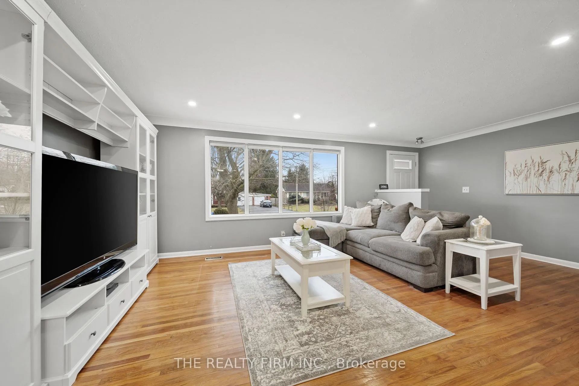 Photo 6 of 5 Montcalm Street N, St. Thomas — HOMEH