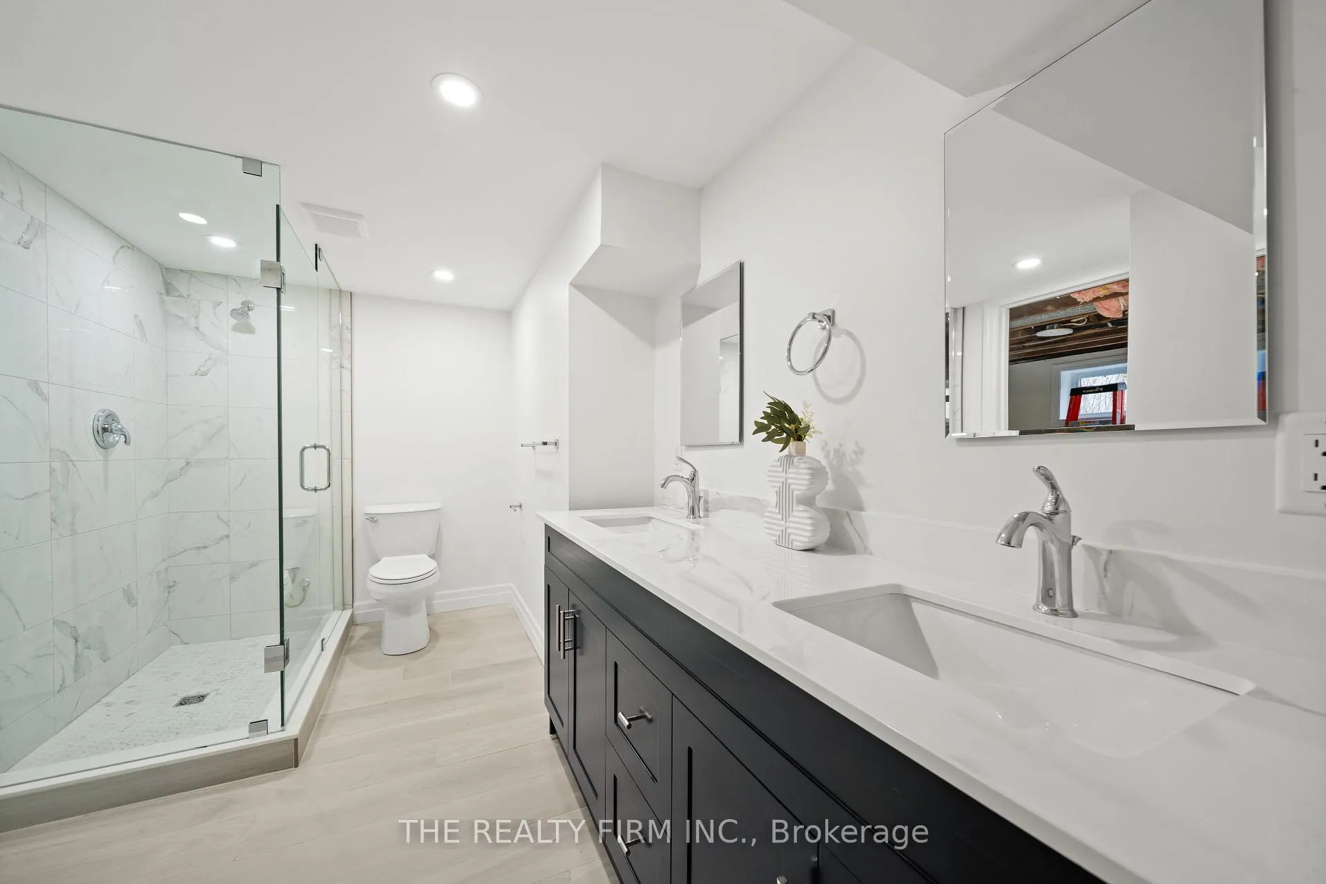 Photo 31 of 5 Montcalm Street N, St. Thomas — HOMEH