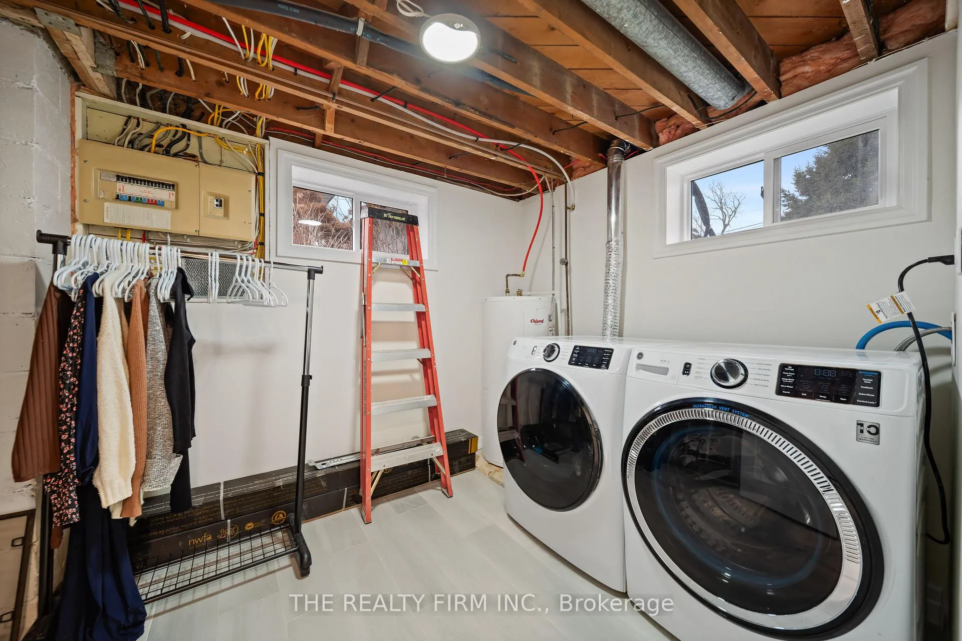 Photo 33 of 5 Montcalm Street N, St. Thomas — HOMEH