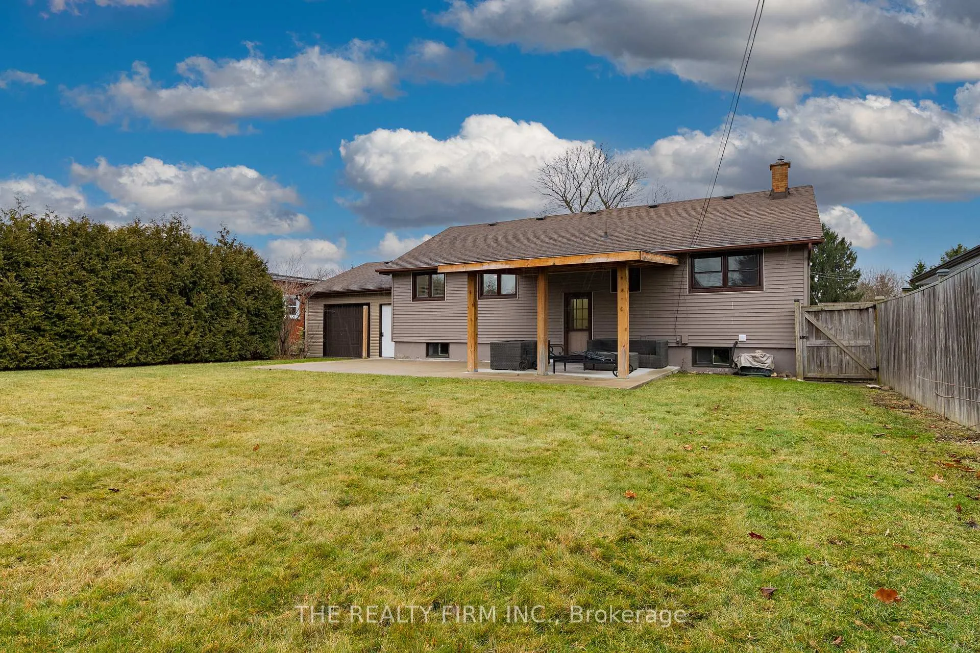 Photo 36 of 5 Montcalm Street N, St. Thomas — HOMEH