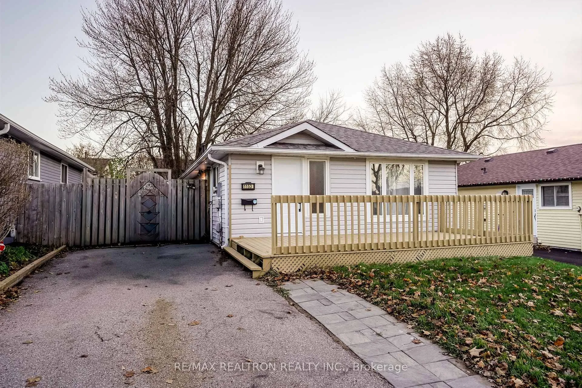 Photo 2 of Unit Bsmt, 1153 Norman Crescent, Oshawa, Donevan — HOMEH