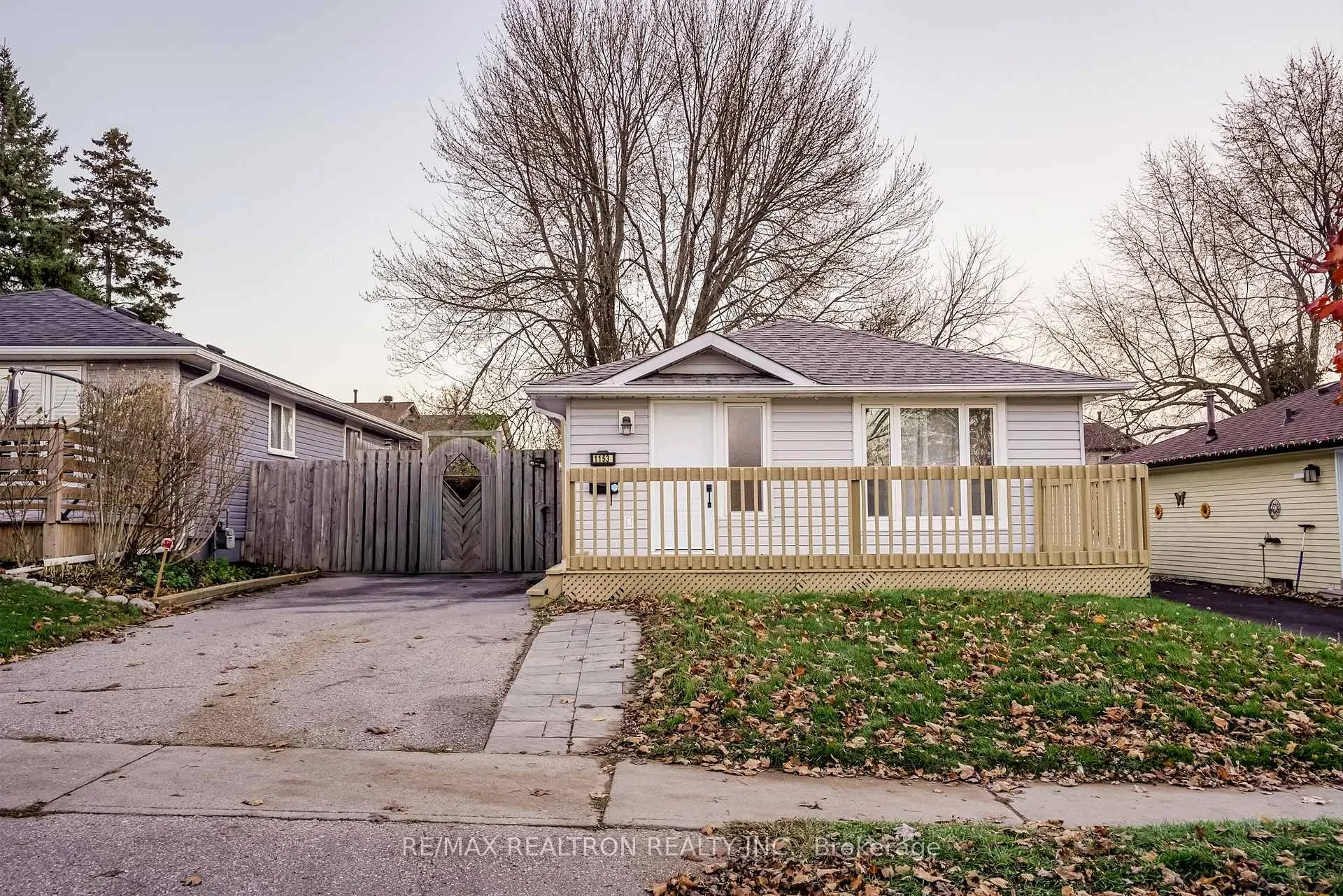 Photo 3 of Unit Bsmt, 1153 Norman Crescent, Oshawa, Donevan — HOMEH