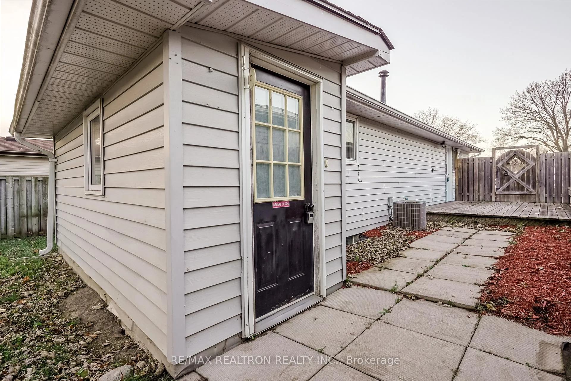 Photo 5 of Unit Bsmt, 1153 Norman Crescent, Oshawa, Donevan — HOMEH