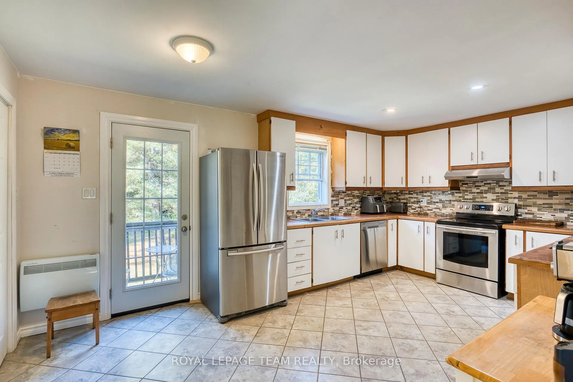 Photo 5 of 2819 Lanark 8c Concession, Lanark Highlands, Lanark Highlands (Lanark) Twp — HOMEH