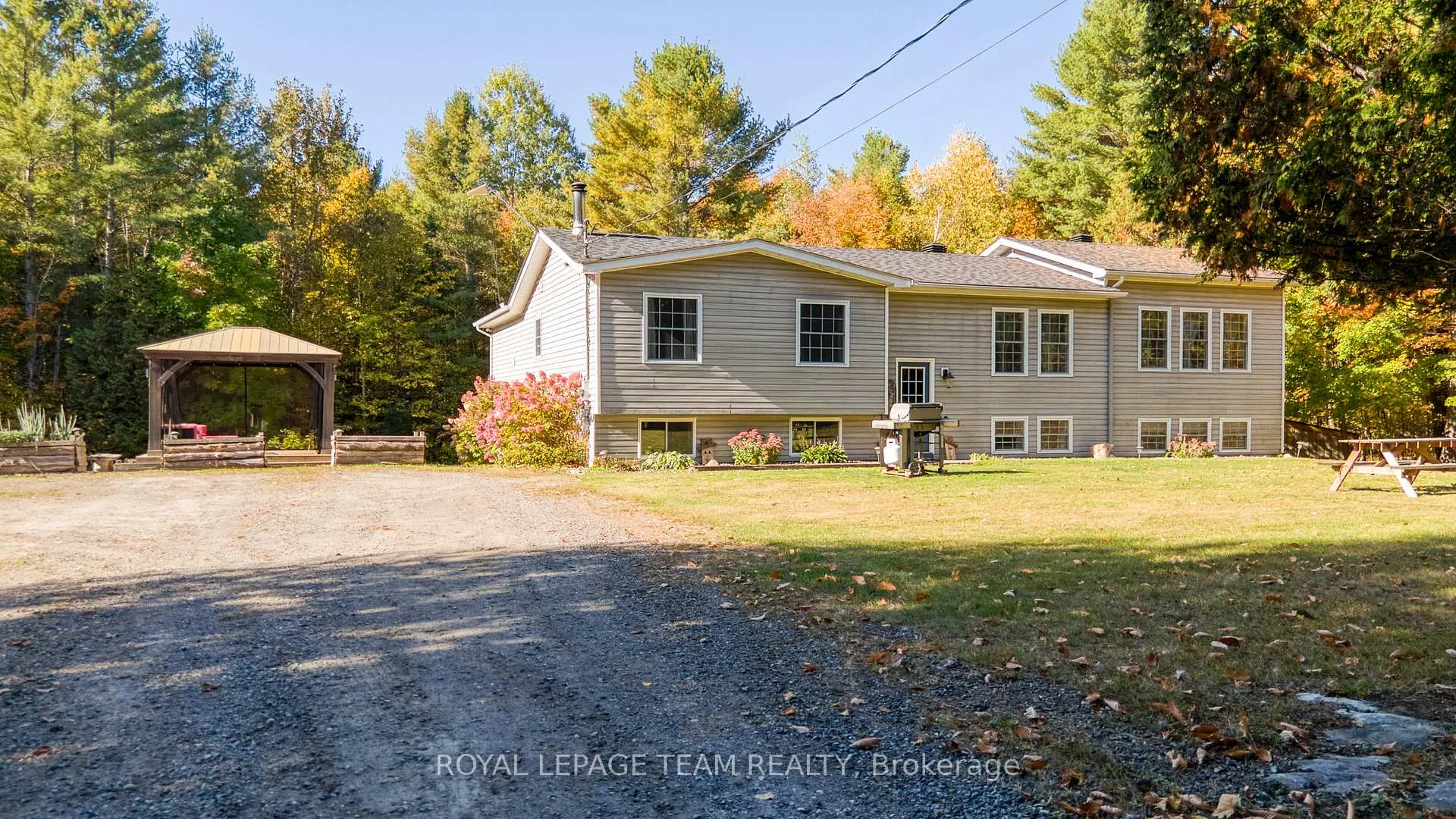 Photo 27 of 2819 Lanark 8c Concession, Lanark Highlands, Lanark Highlands (Lanark) Twp — HOMEH