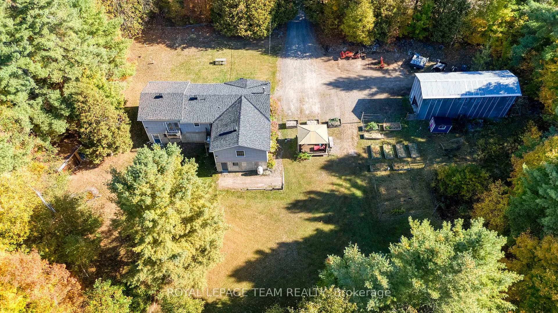 Photo 35 of 2819 Lanark 8c Concession, Lanark Highlands, Lanark Highlands (Lanark) Twp — HOMEH