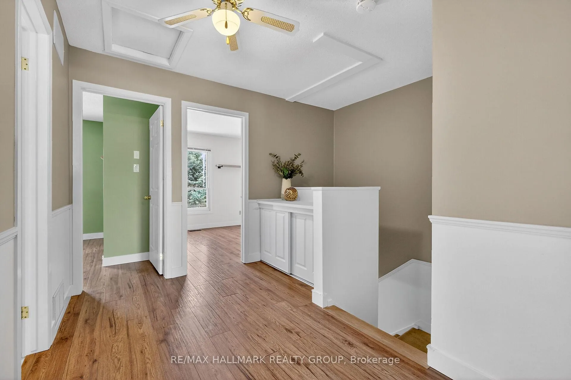 Photo 28 of 12 Black Forest Lane, Ottawa, Arbeatha Park — HOMEH