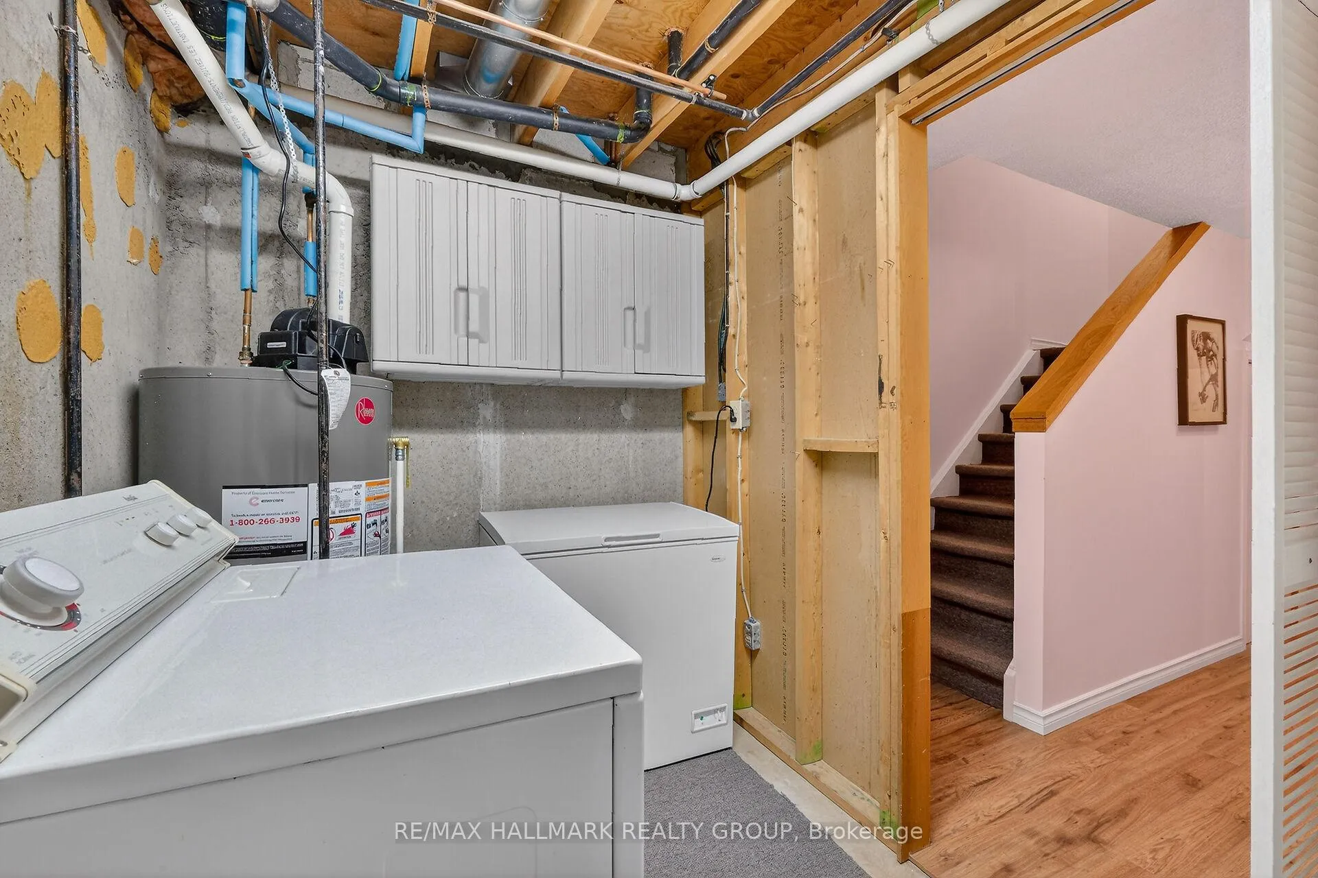 Photo 45 of 12 Black Forest Lane, Ottawa, Arbeatha Park — HOMEH
