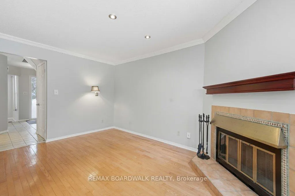 Photo 15 of 1707 Des Perdrix Crescent, Ottawa, Orleans/Sunridge — HOMEH