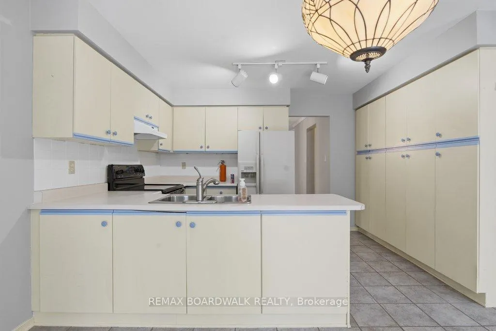 Photo 16 of 1707 Des Perdrix Crescent, Ottawa, Orleans/Sunridge — HOMEH