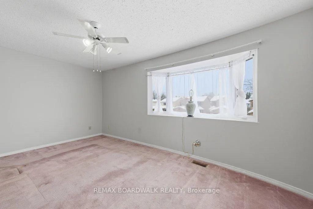 Photo 22 of 1707 Des Perdrix Crescent, Ottawa, Orleans/Sunridge — HOMEH