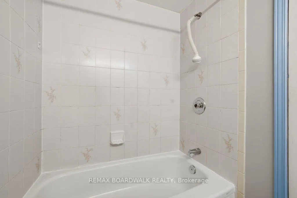 Photo 31 of 1707 Des Perdrix Crescent, Ottawa, Orleans/Sunridge — HOMEH